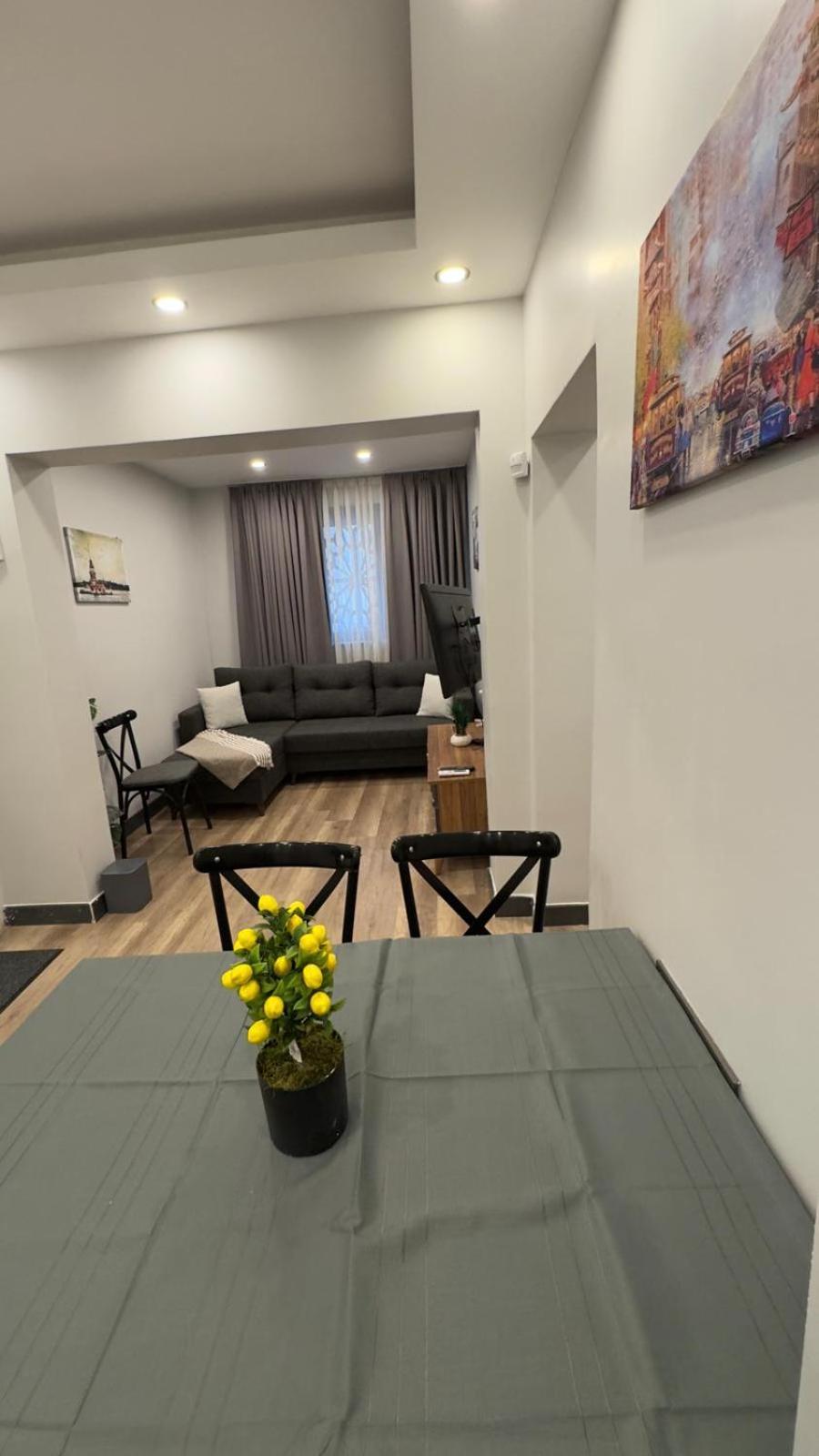 Guendogdu Apartament *